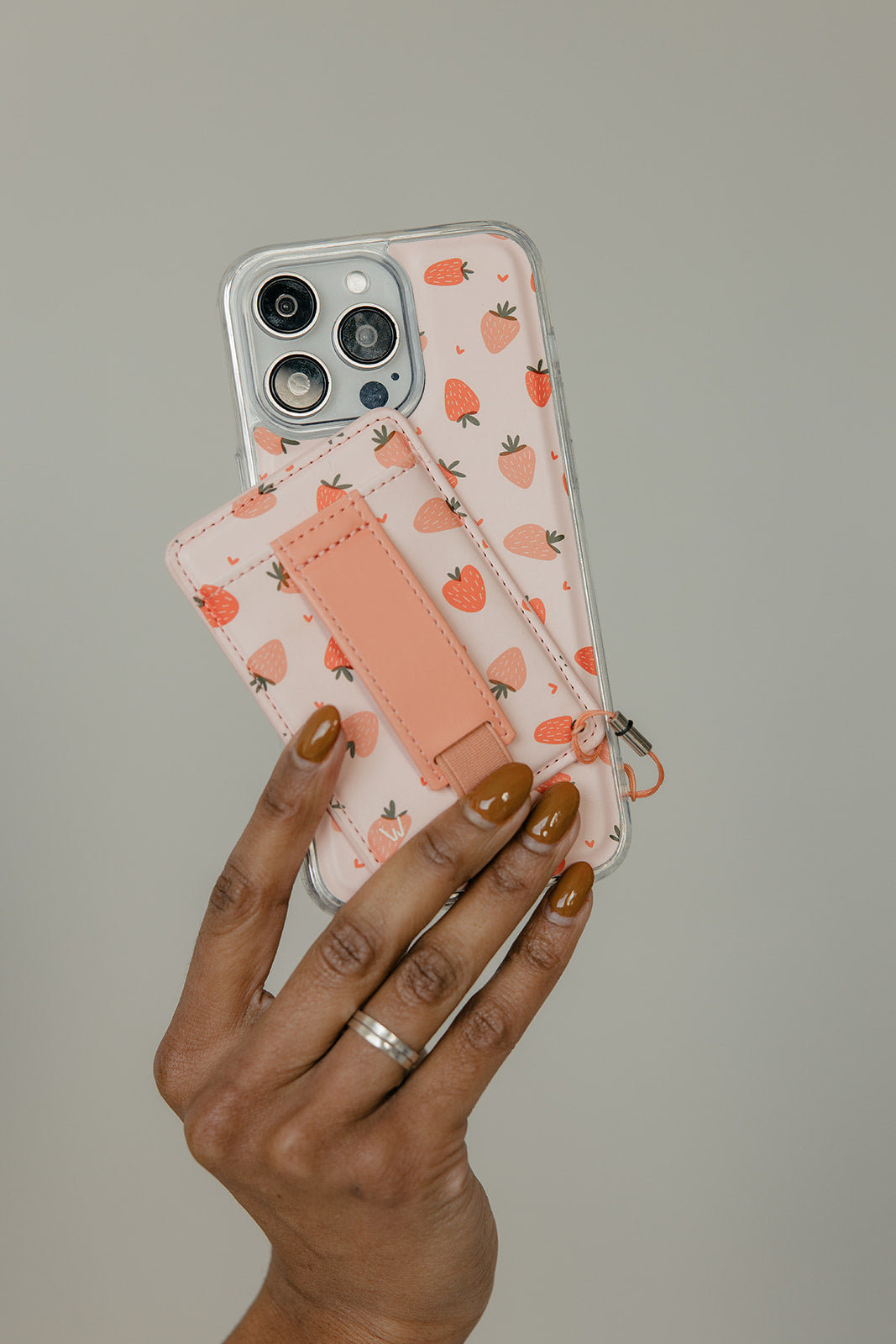 Berry Bliss Magnetic Phone Case