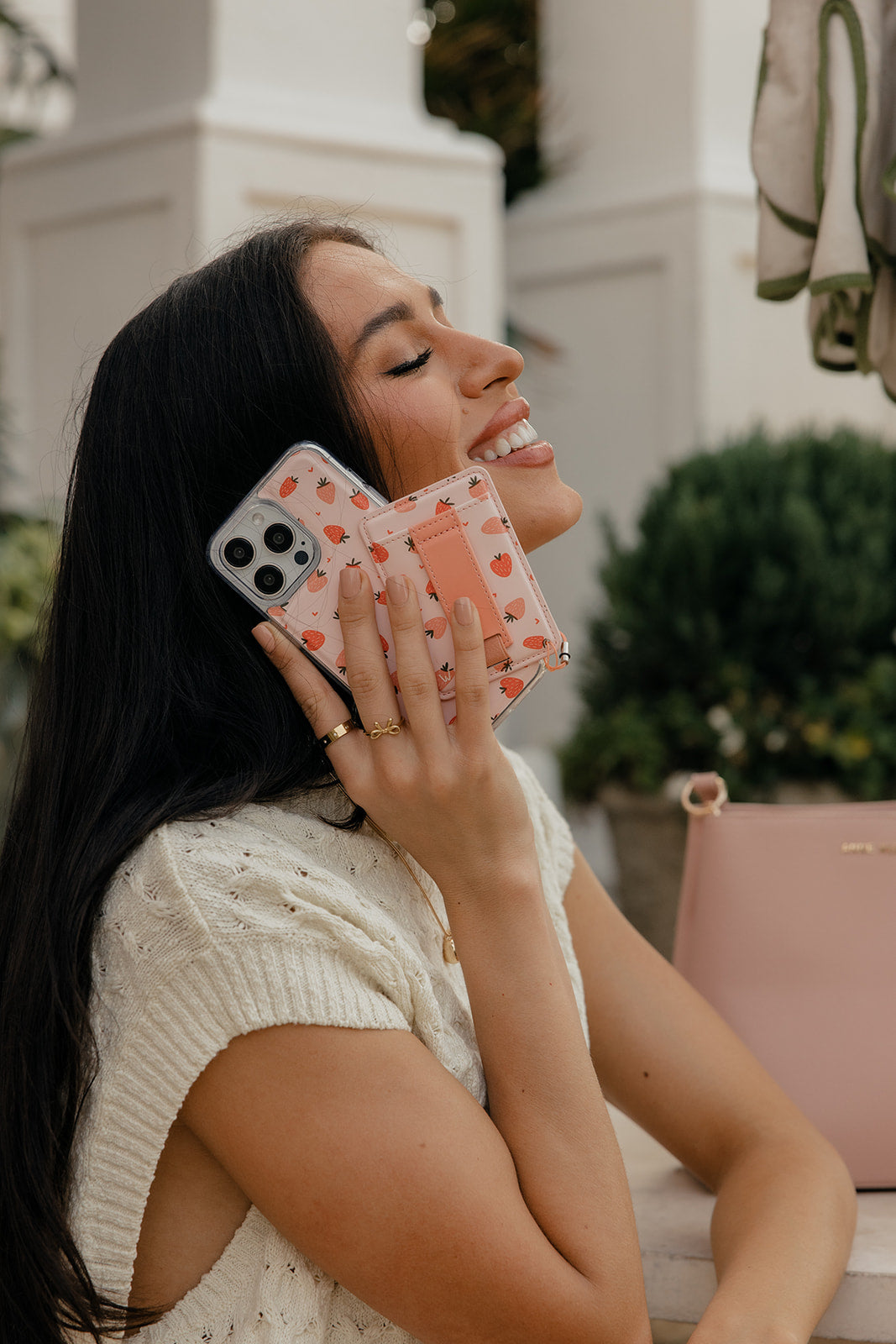 Berry Bliss Magnetic Phone Case