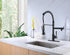 Grifo de cocina de arco alto de latón negro mate con rociador de metal desplegable con placa de cubierta y anillo de bloqueo