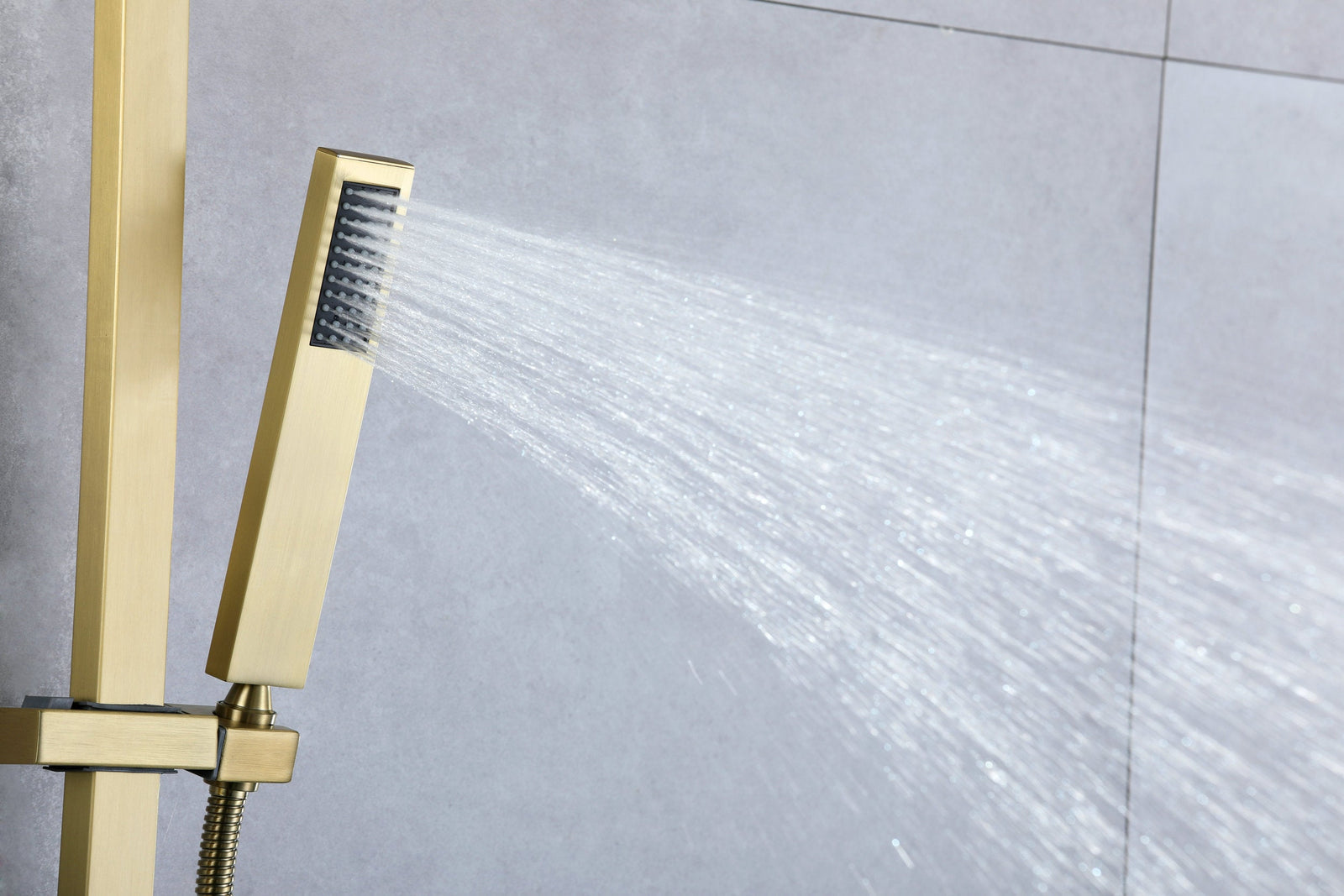 Lujoso juego de ducha termostático de pared con efecto lluvia, en dorado cepillado o negro mate, con caño de bañera