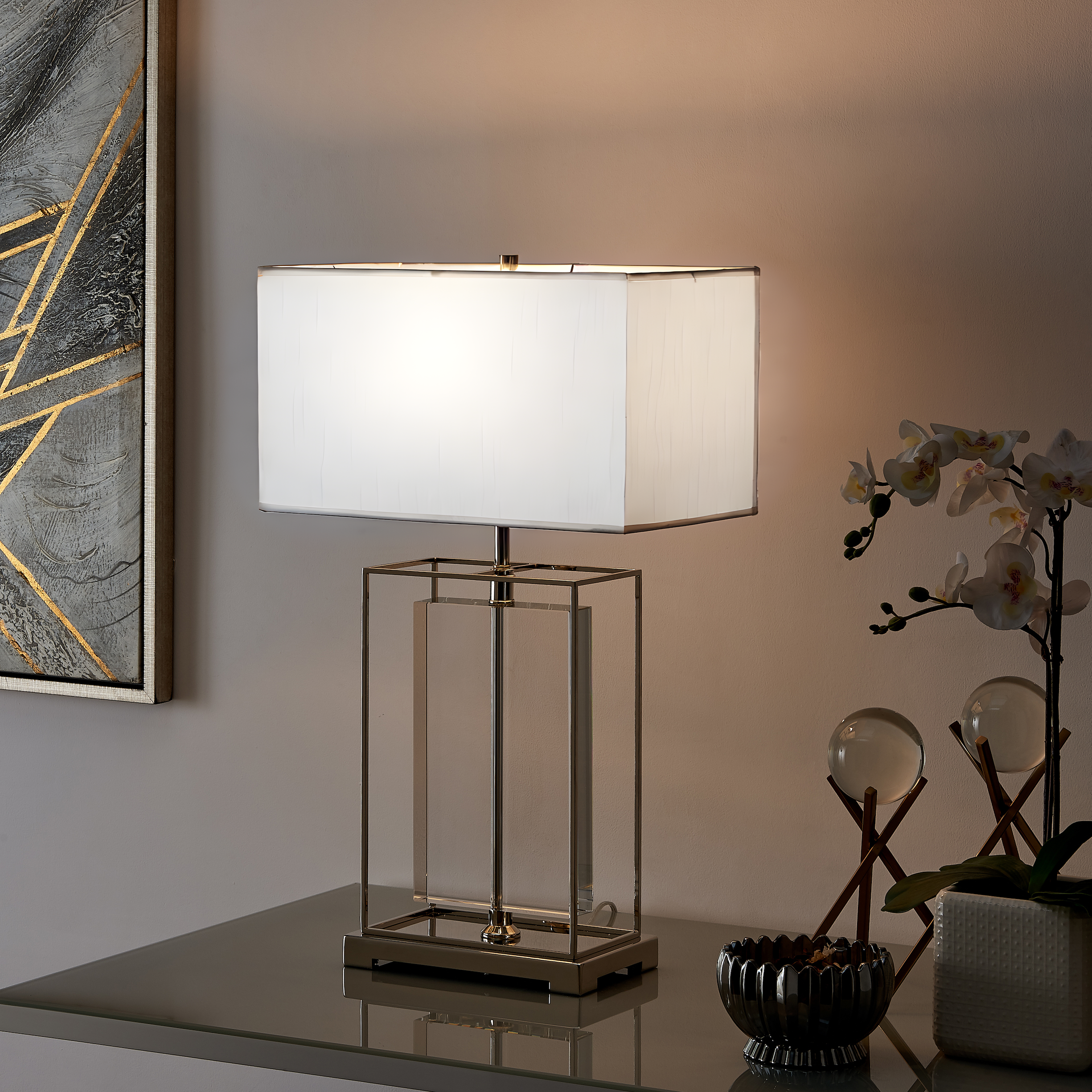 Lámpara de mesa con pantalla