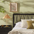 Cama de madera maciza moderna de mediados de siglo Cama X Spindle