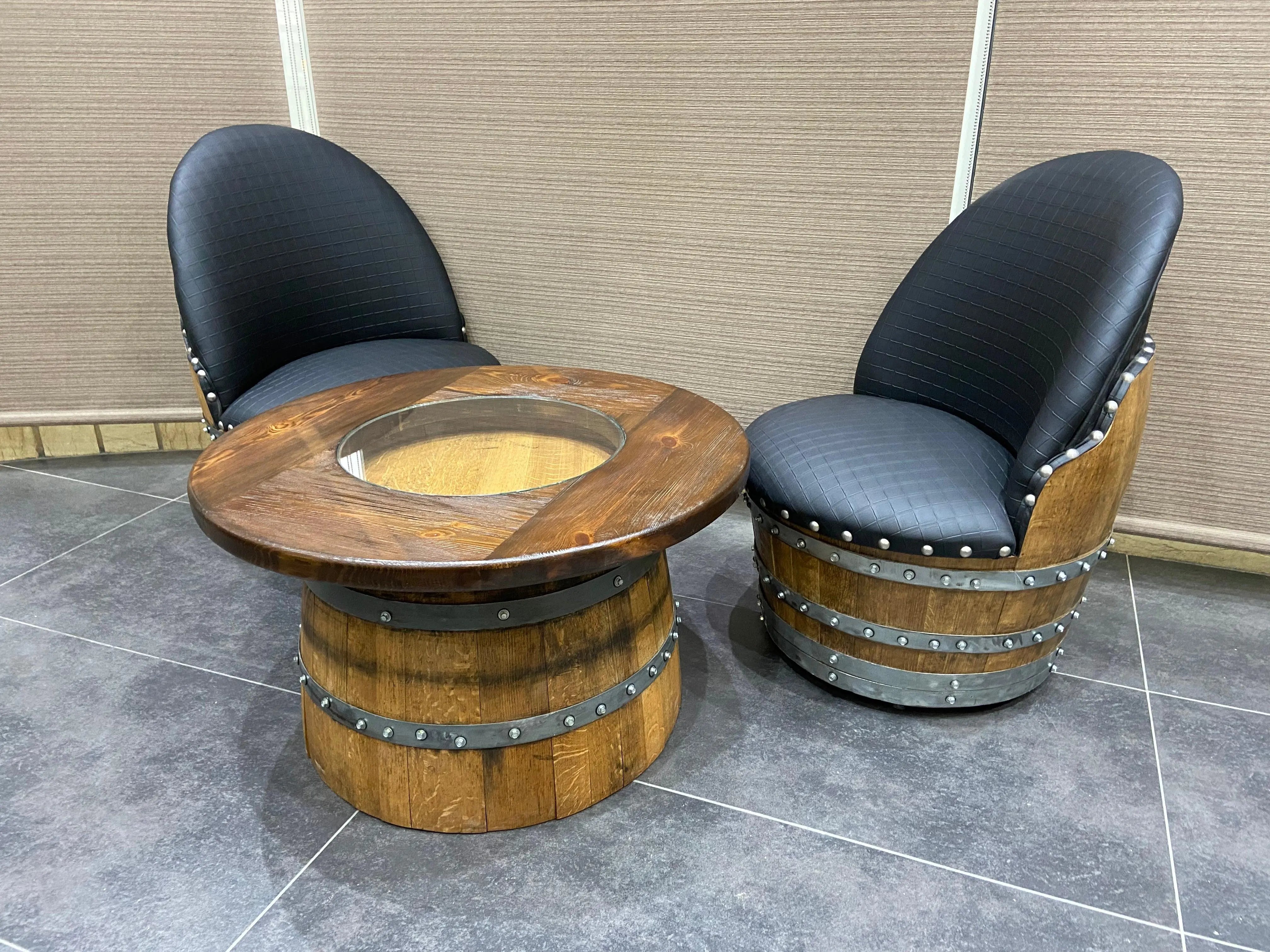 Juego de mesa de centro redonda con forma de barril de vino y 2 sillas - Muebles rústicos de barril de whisky - Roble macizo hecho a mano - Envío gratuito