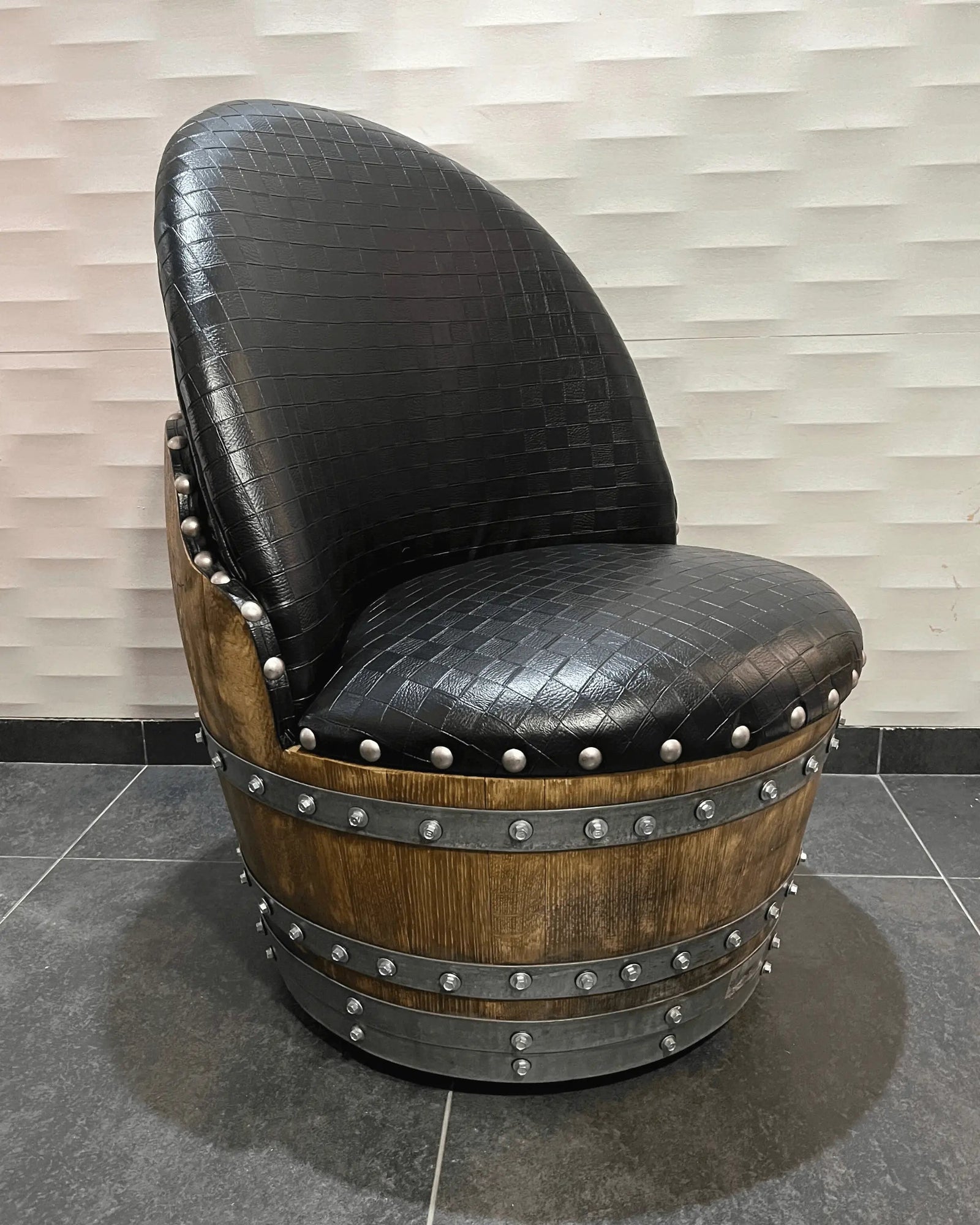 Juego de mesa de centro redonda con forma de barril de vino y 2 sillas - Muebles rústicos de barril de whisky - Roble macizo hecho a mano - Envío gratuito