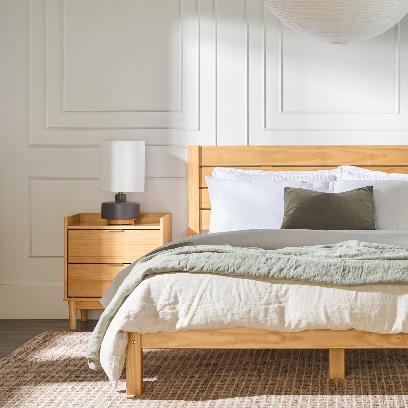 Colección de armazones de cama con dosel de madera maciza de Isla