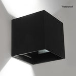 Lámpara de pared LED en forma de cubo de aluminio impermeable para exteriores en blanco y negro para jardín