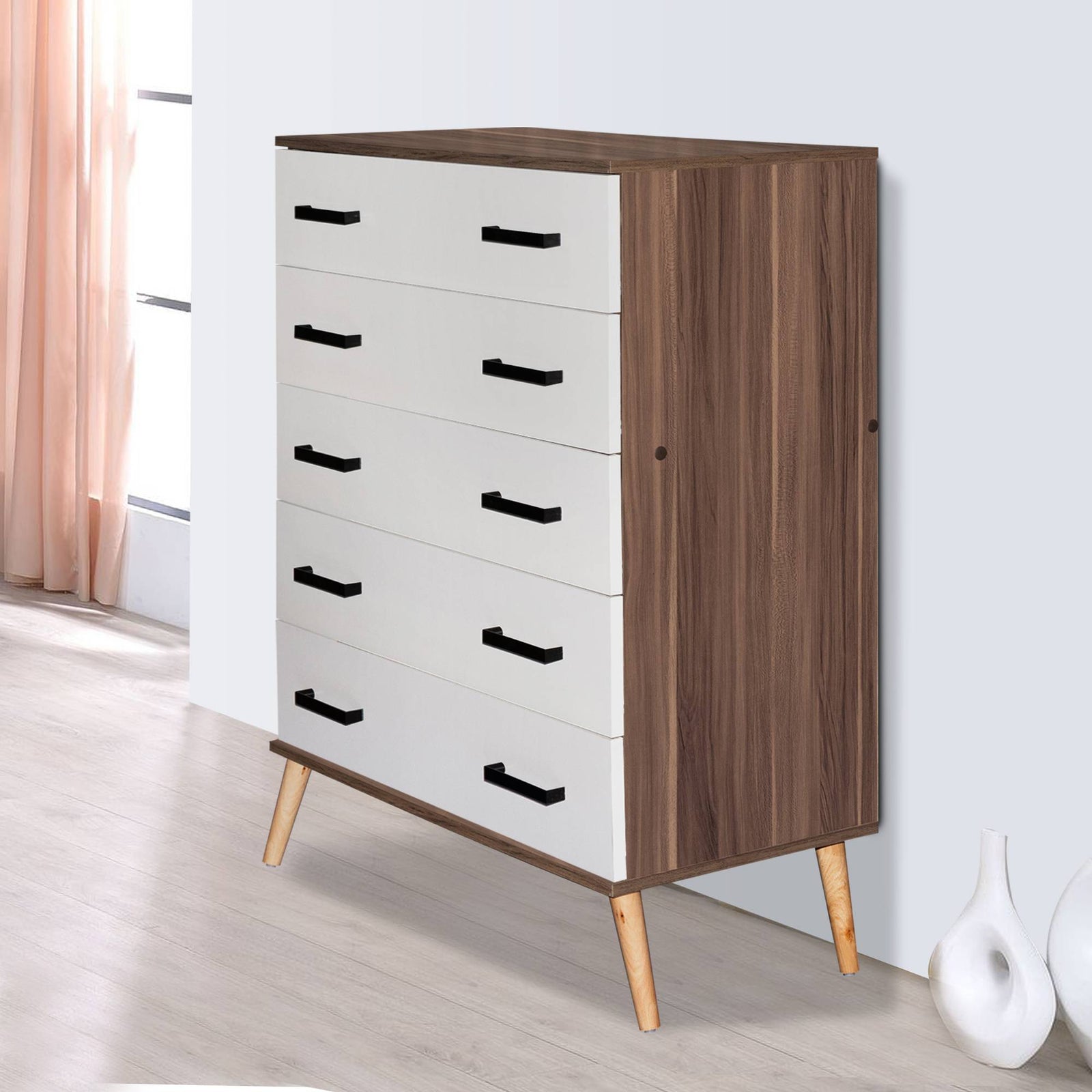 Cómoda Eli de 5 cajones, estilo moderno de mediados de siglo, de Better Home Products, en nogal y blanco
