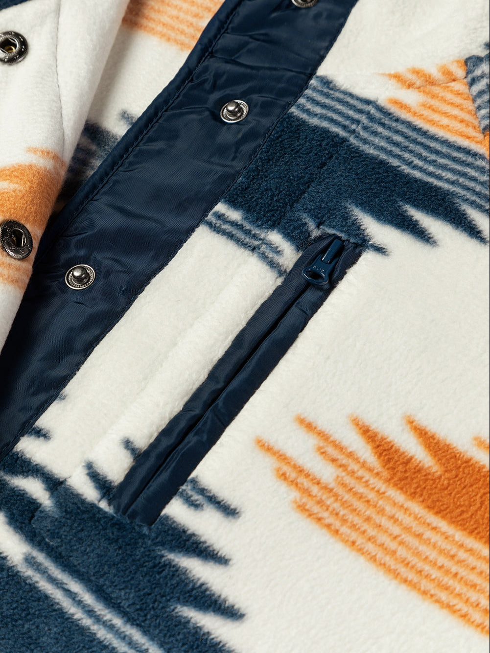 Comfortable Fleece Jacket with Geometric Print