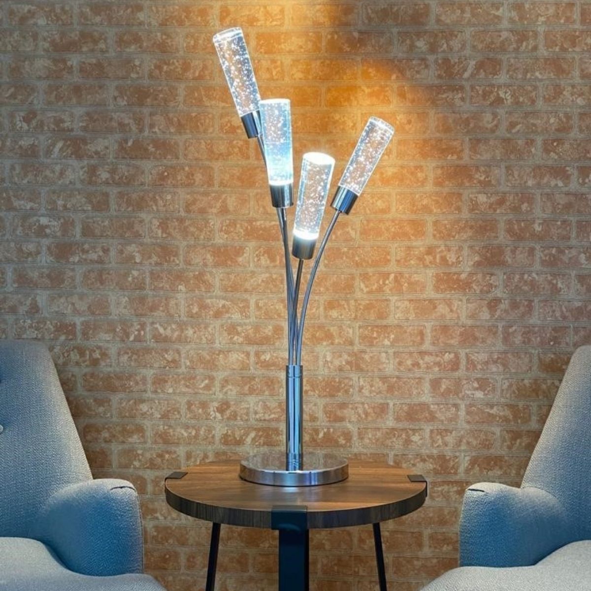 Lámpara de mesa Blooming de acrílico con 5 luces // Cromo