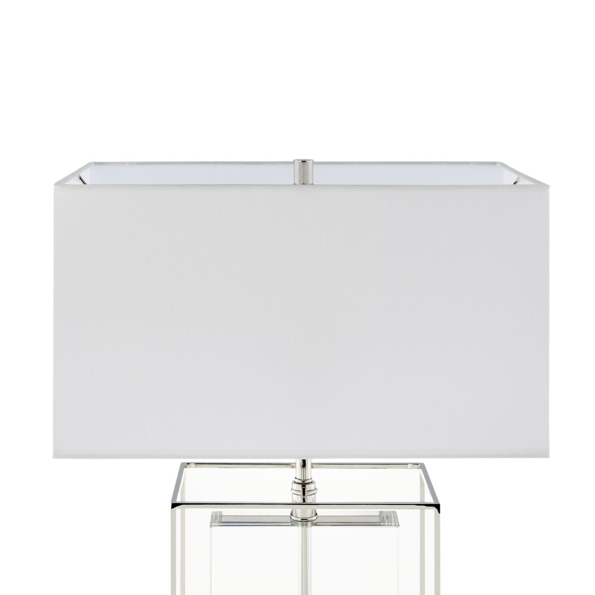Lámpara de mesa con pantalla