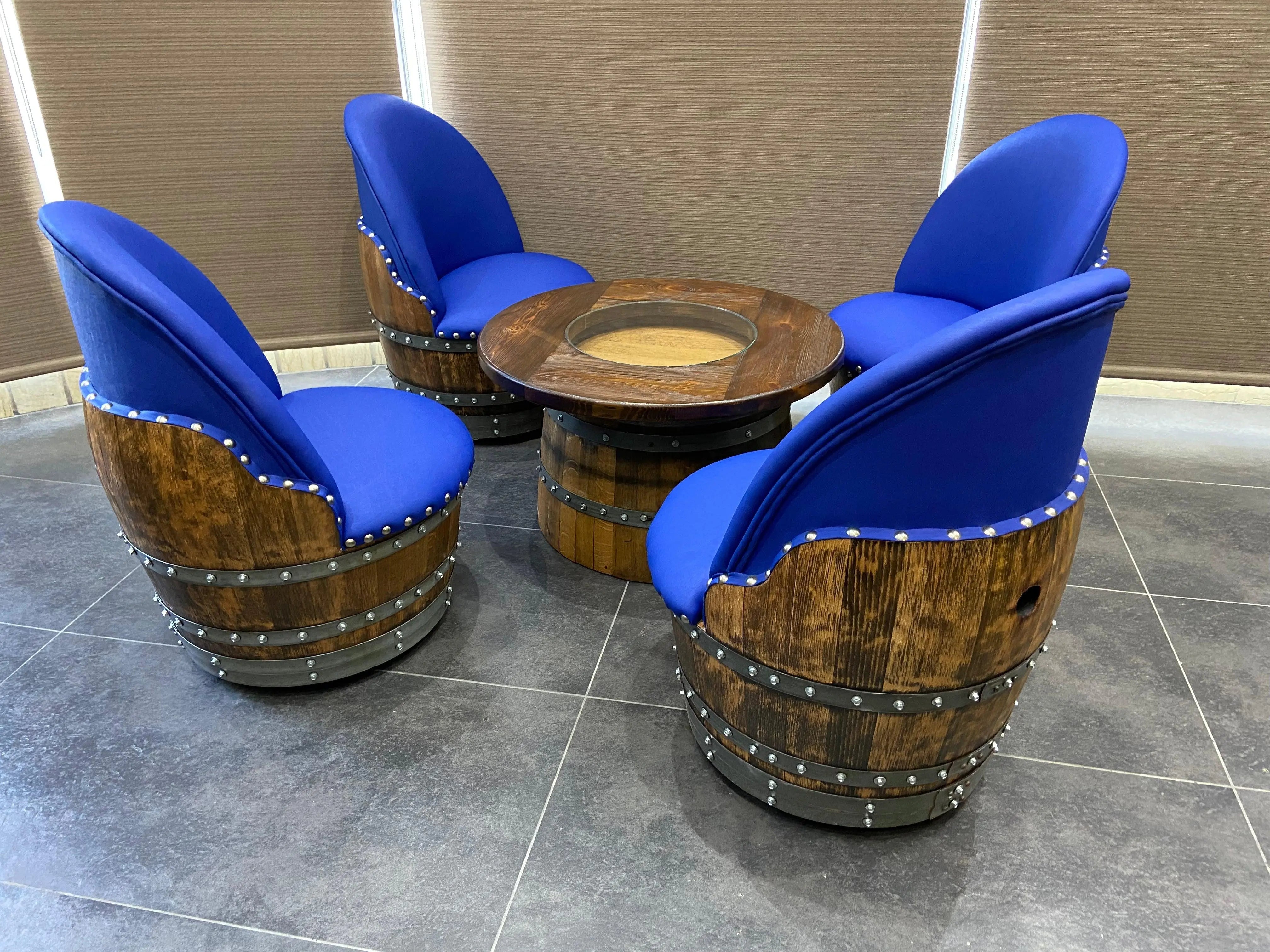Juego de mesa de centro redonda con forma de barril de vino y 4 sillas - Muebles rústicos de barril de whisky - Roble macizo hecho a mano - Envío gratuito