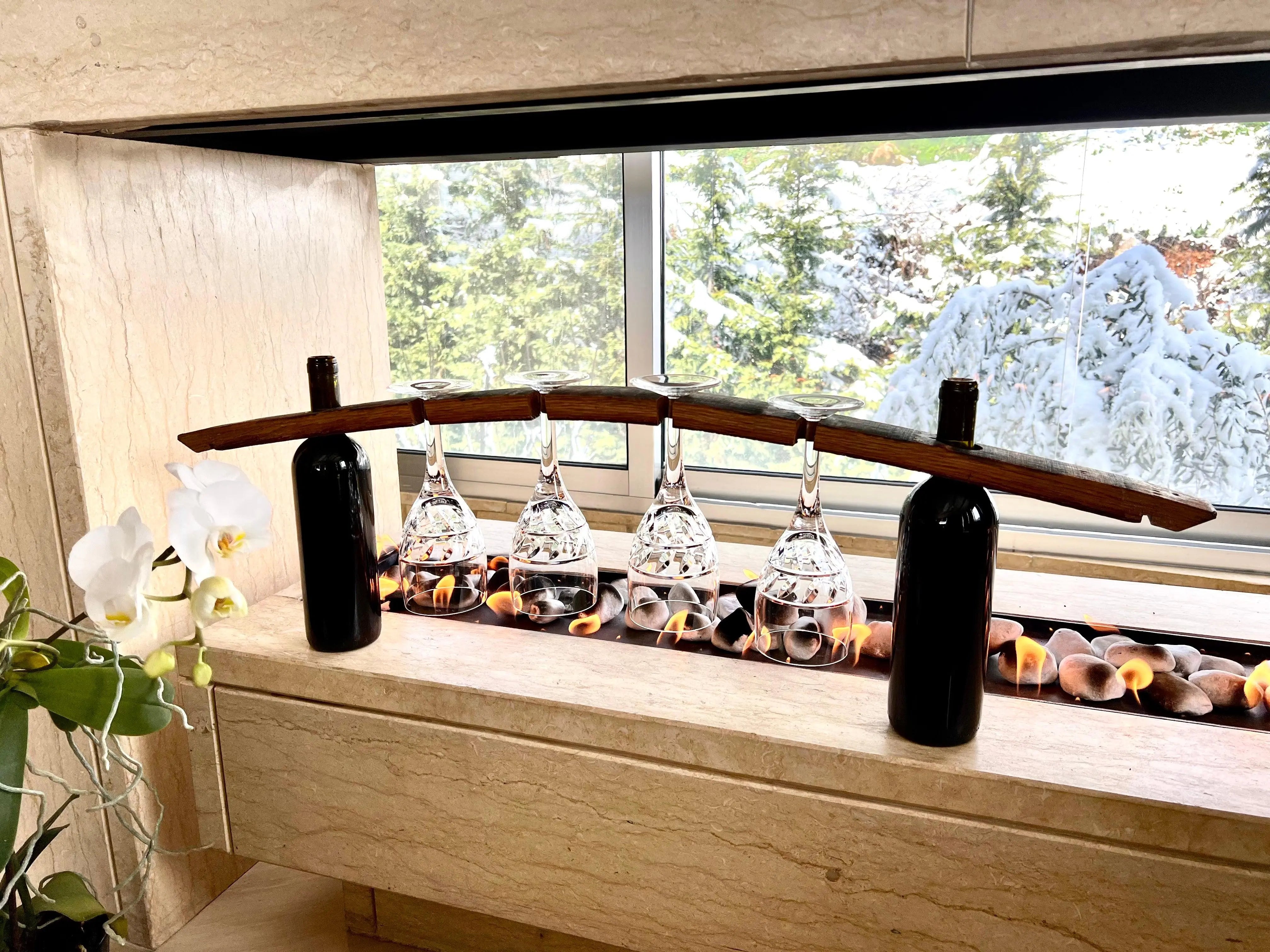 Expositor de copas de vino con base de madera para 4 copas - Accesorios y regalos únicos para vino - Decoración de muebles con barriles de whisky