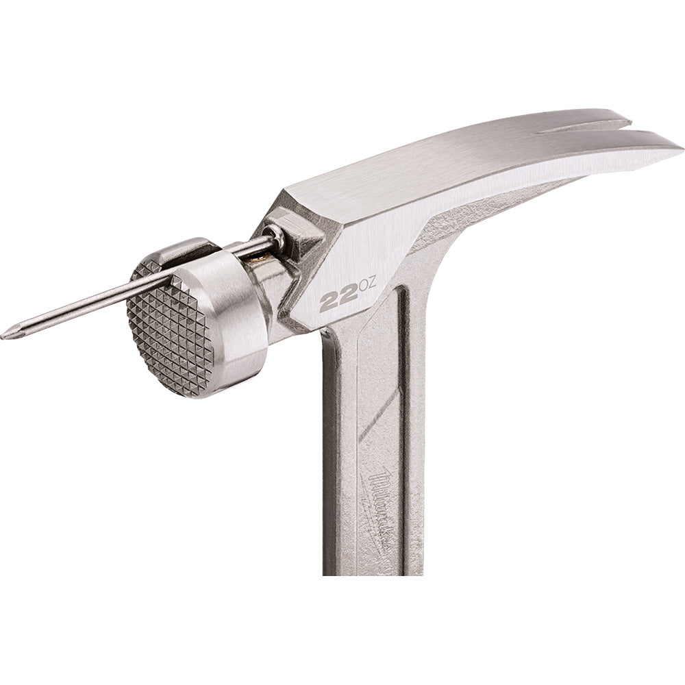 Martillo de carpintero de cara fresada Milwaukee 48-22-9022 de 22 oz