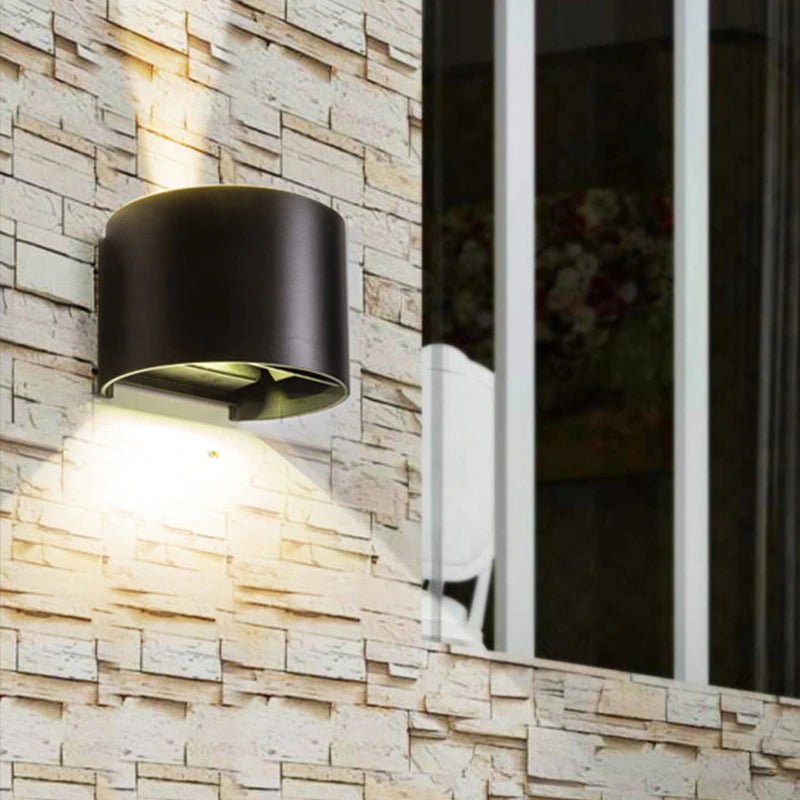 Lámpara de pared LED en forma de cubo de aluminio impermeable para exteriores en blanco y negro para jardín