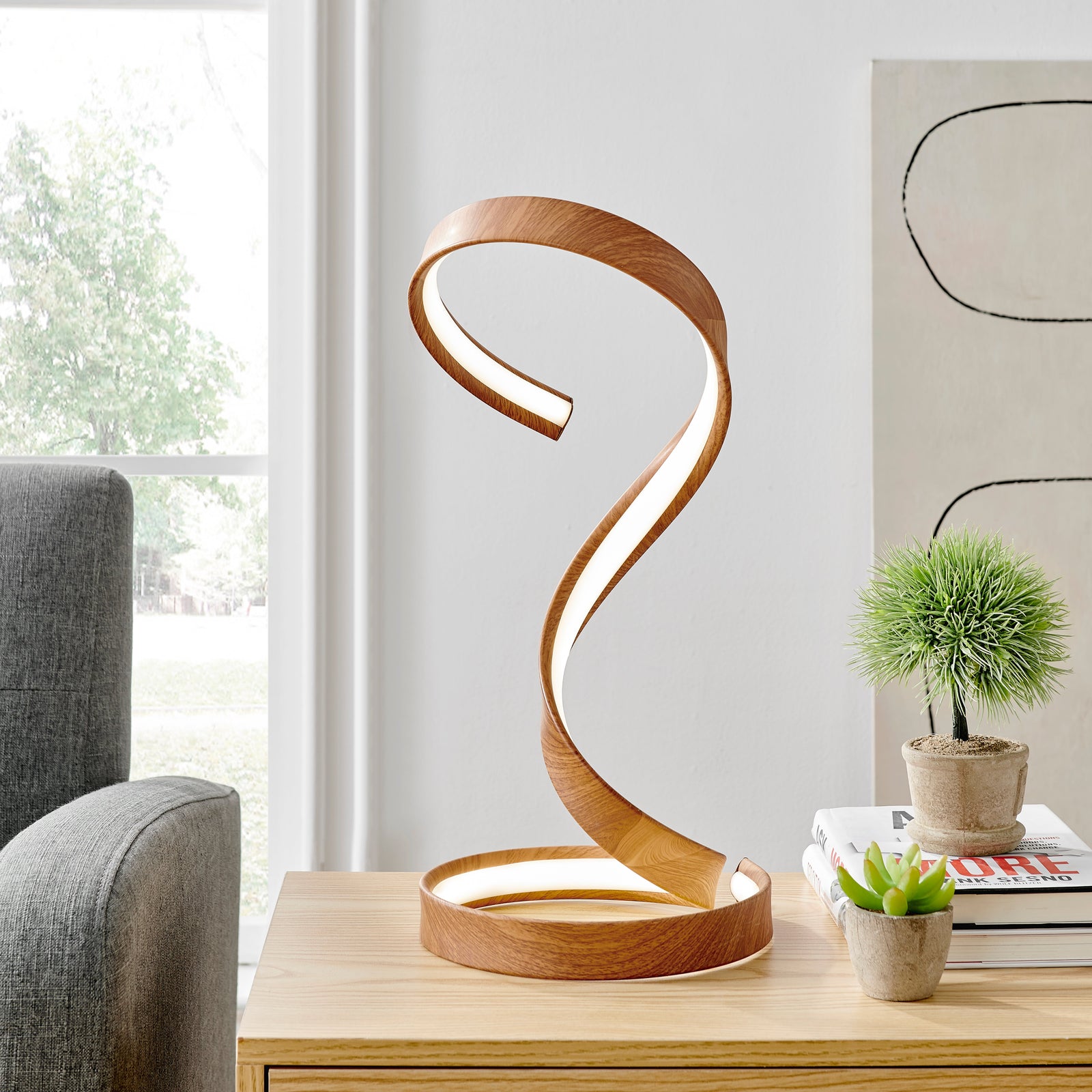 Lámpara de mesa Hamburg de madera clara // Tira de LED e interruptor regulable