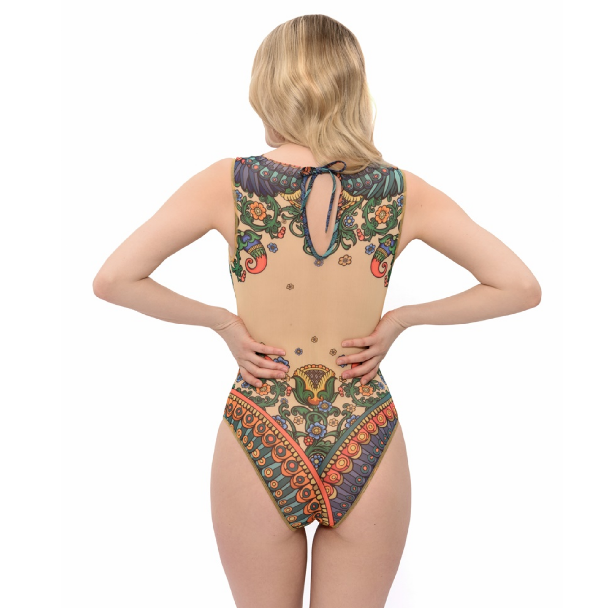 Sirin One-Piece Sleeveless Swimsuit