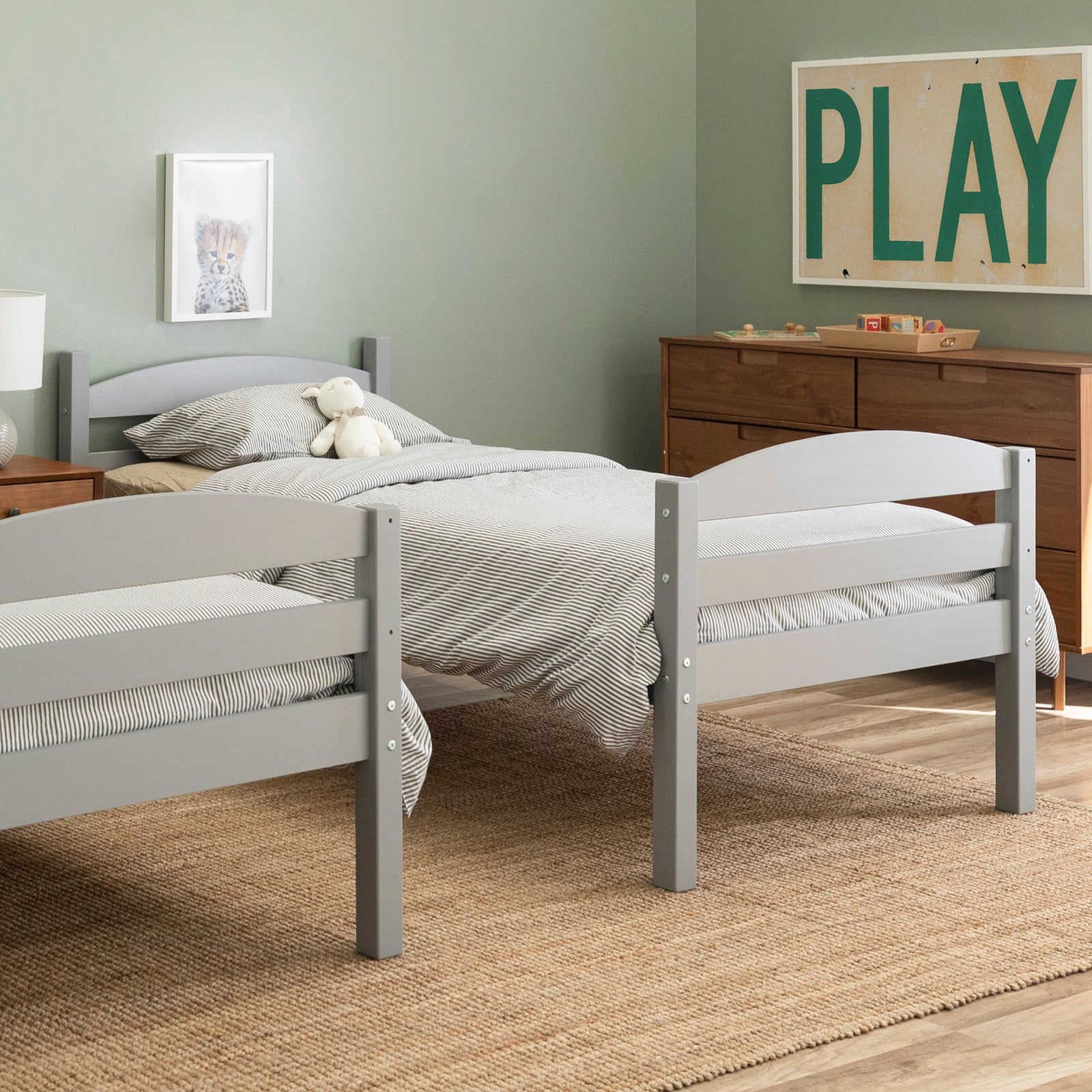 Cama litera de madera maciza Carolina de estilo transicional con dos camas individuales
