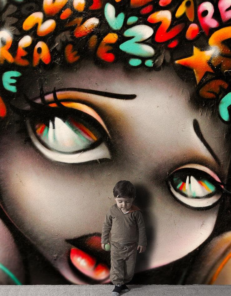 Adhesivo para pared con diseño de graffiti de una niña n.° 6007