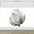 Mural de pared con flor de loto en blanco y negro n.° 6116