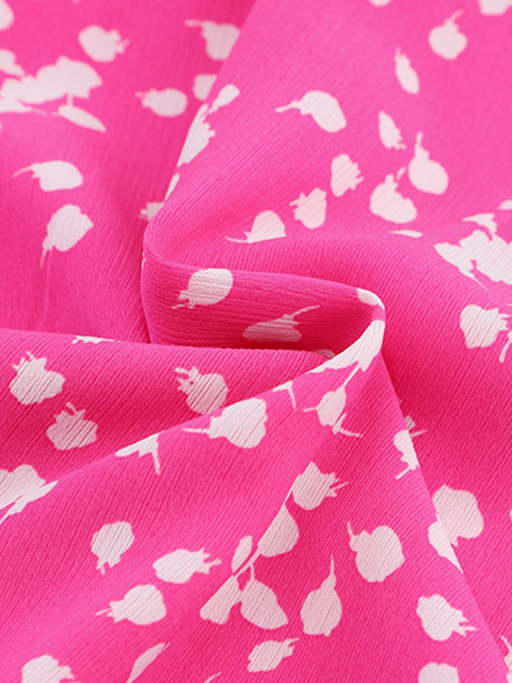 Loose-Fitting Floral Blouse