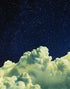 Mural de pared con una noche nublada de ensueño entre las estrellas. Cielo nocturno abstracto, estrellas y nubes. Papel tapiz autoadhesivo. N.º 6300