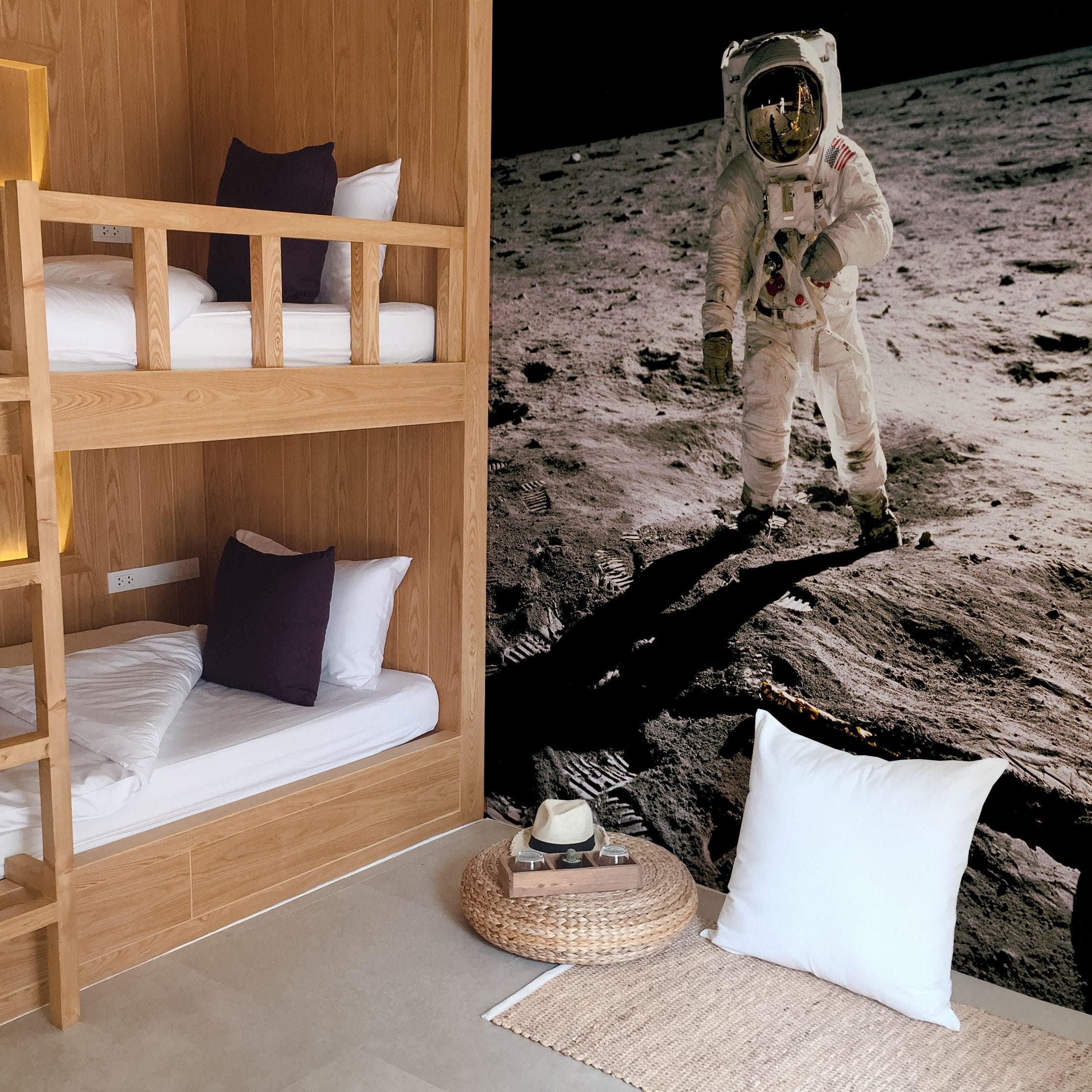 Mural de pared de astronauta en la luna. Decoración con temática espacial. #6317