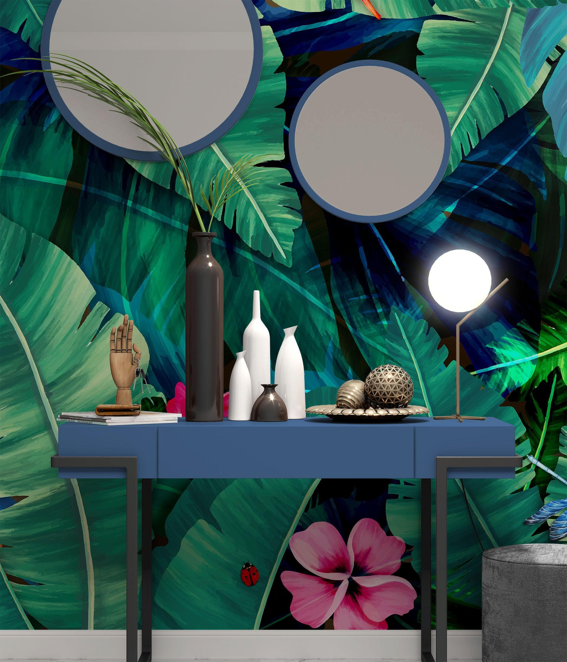 Fondo de pantalla de selva tropical con diseño de flores verdes y hojas de palmeras. #6357