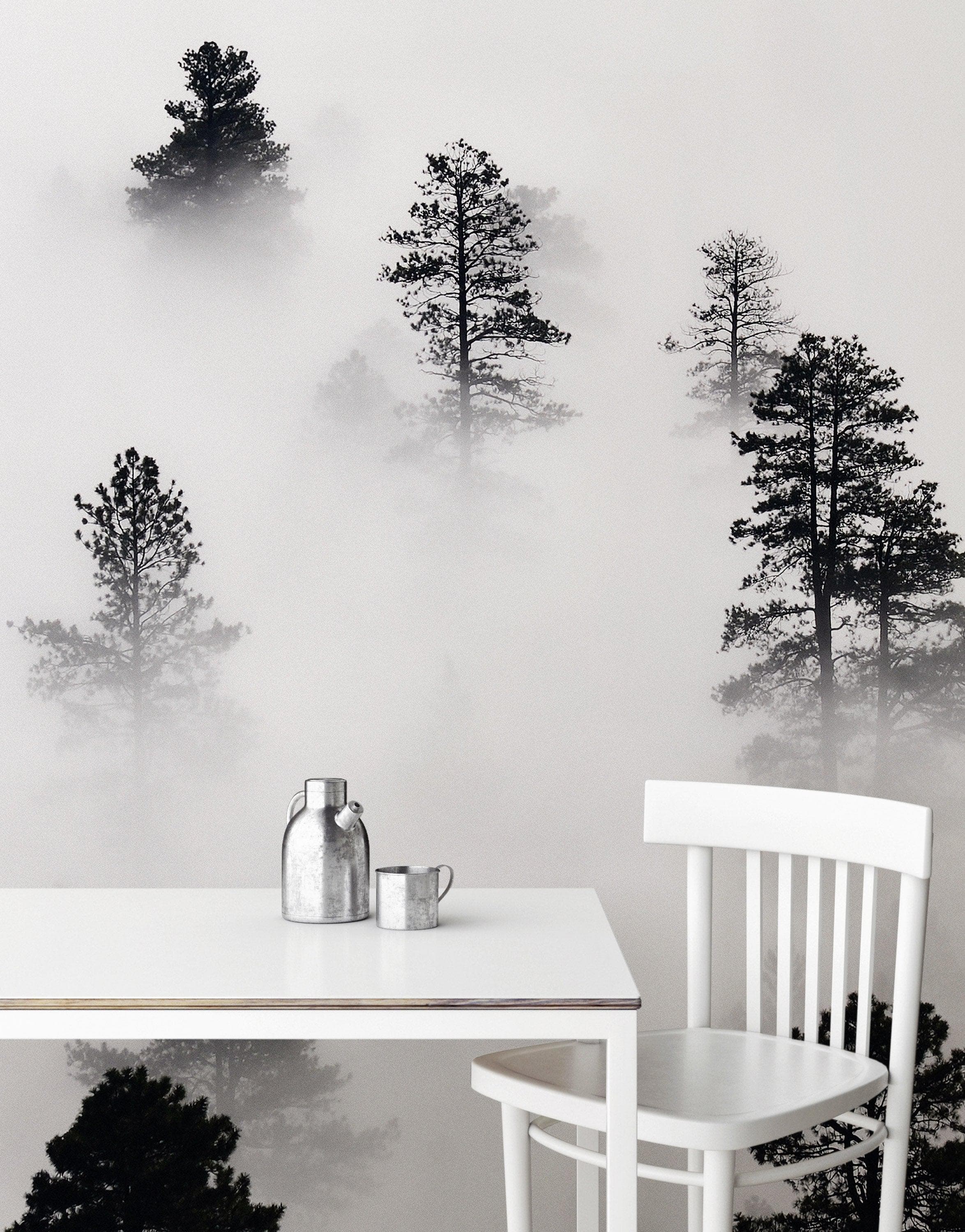 Mural de pared en blanco y negro con diseño de bosque brumoso. #6368