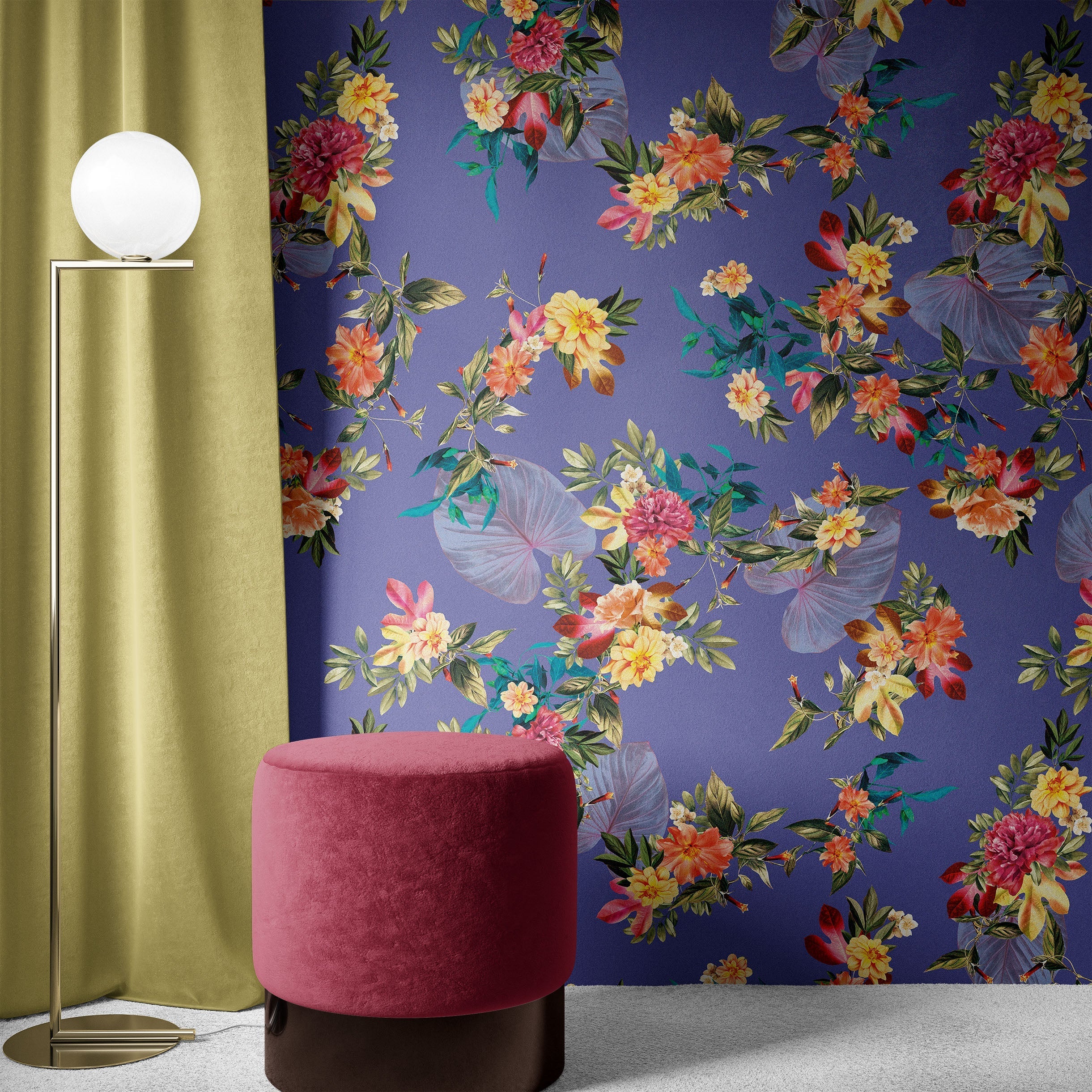 Mural de pared con flores tropicales. Flores botánicas del paraíso y hojas de color violeta muy peri. #6376