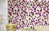 Mural de pared abstracto con forma de cubo en 3D. Papel tapiz despegable y adhesivo minimalista en morado y dorado con forma de cubo geométrico. #6380