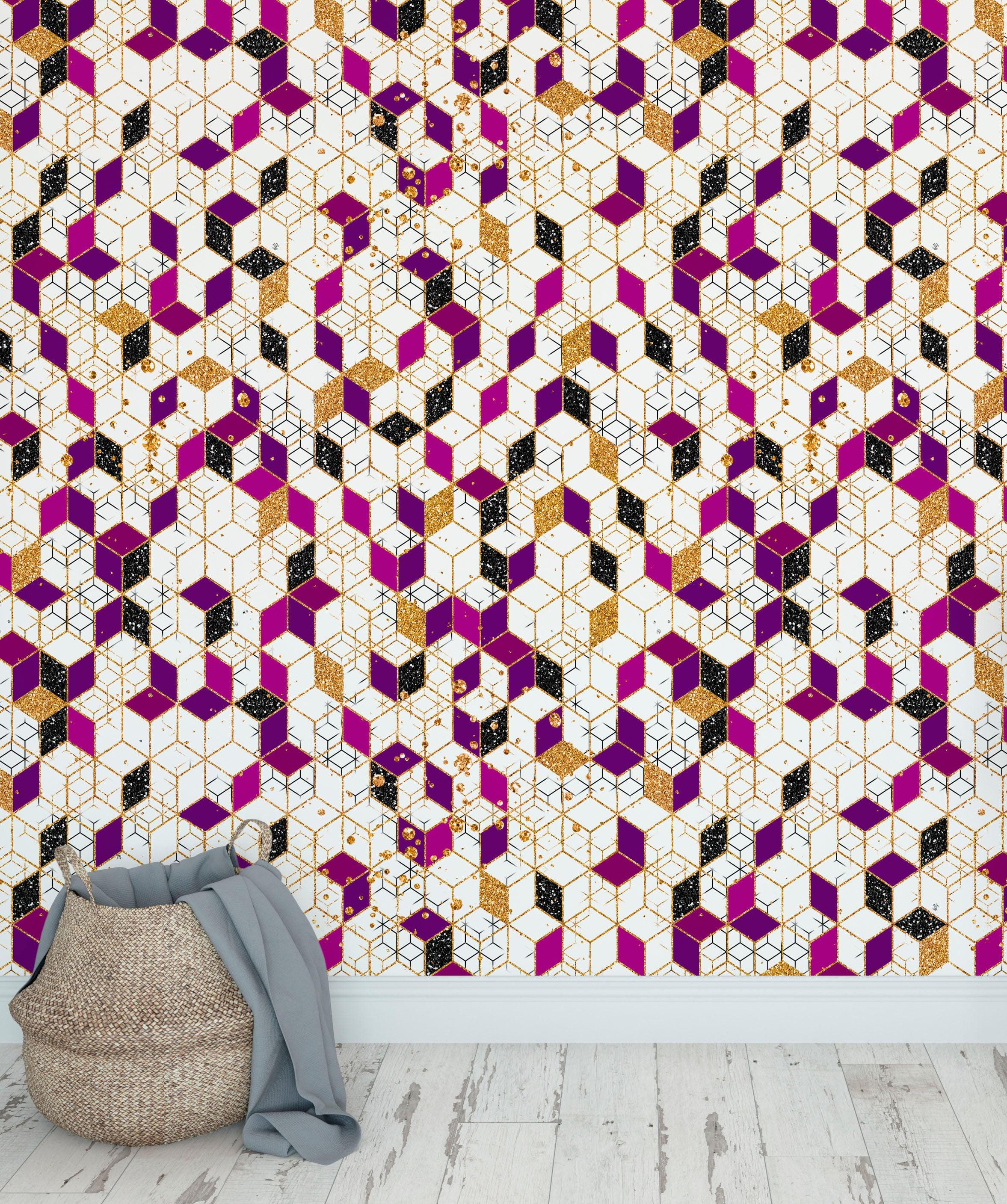 Mural de pared abstracto con forma de cubo en 3D. Papel tapiz despegable y adhesivo minimalista en morado y dorado con forma de cubo geométrico. #6380