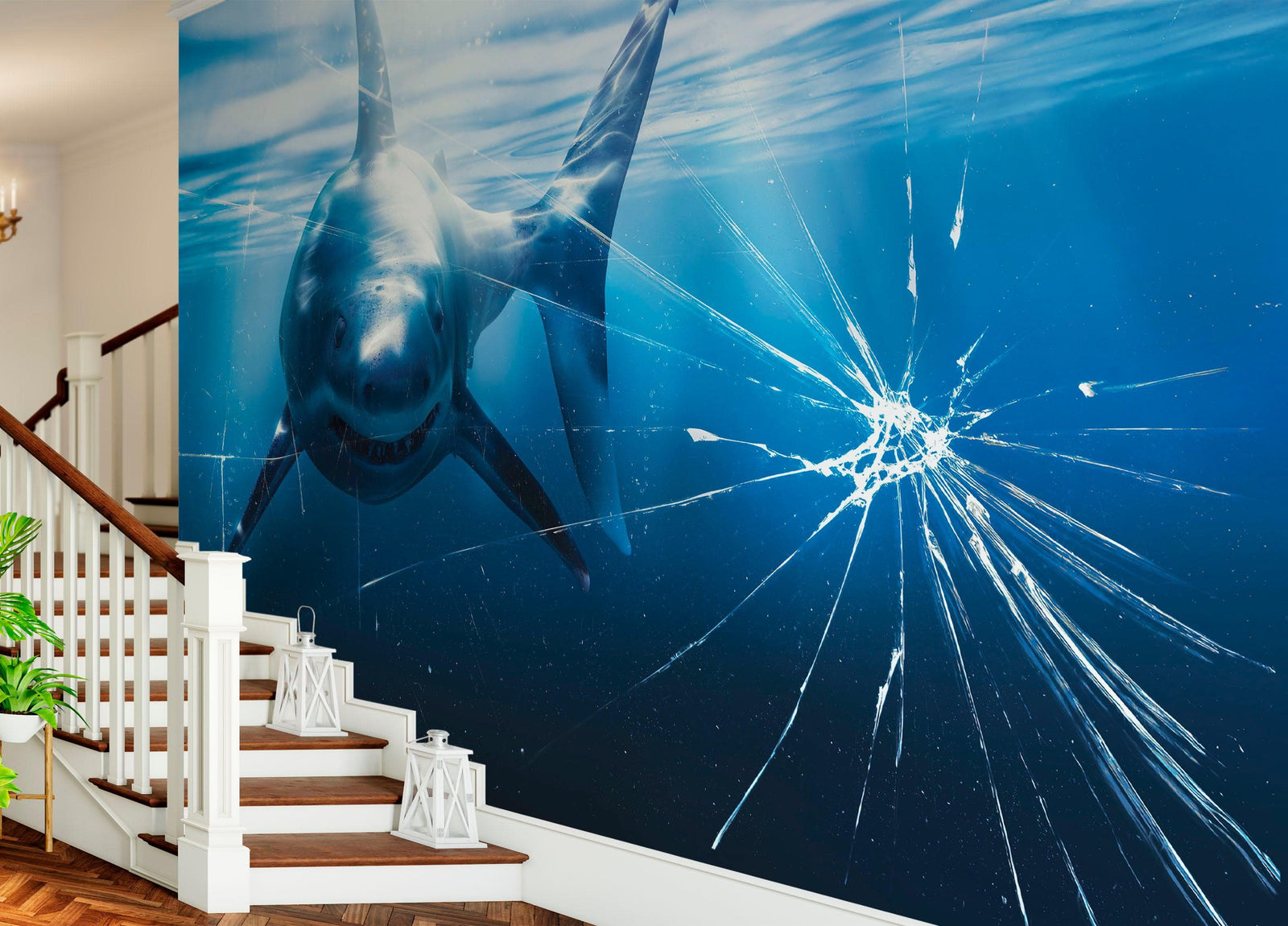 Mural de pared de vidrio con el ataque de un gran tiburón blanco en un acuario. Papel tapiz autoadhesivo. #6424