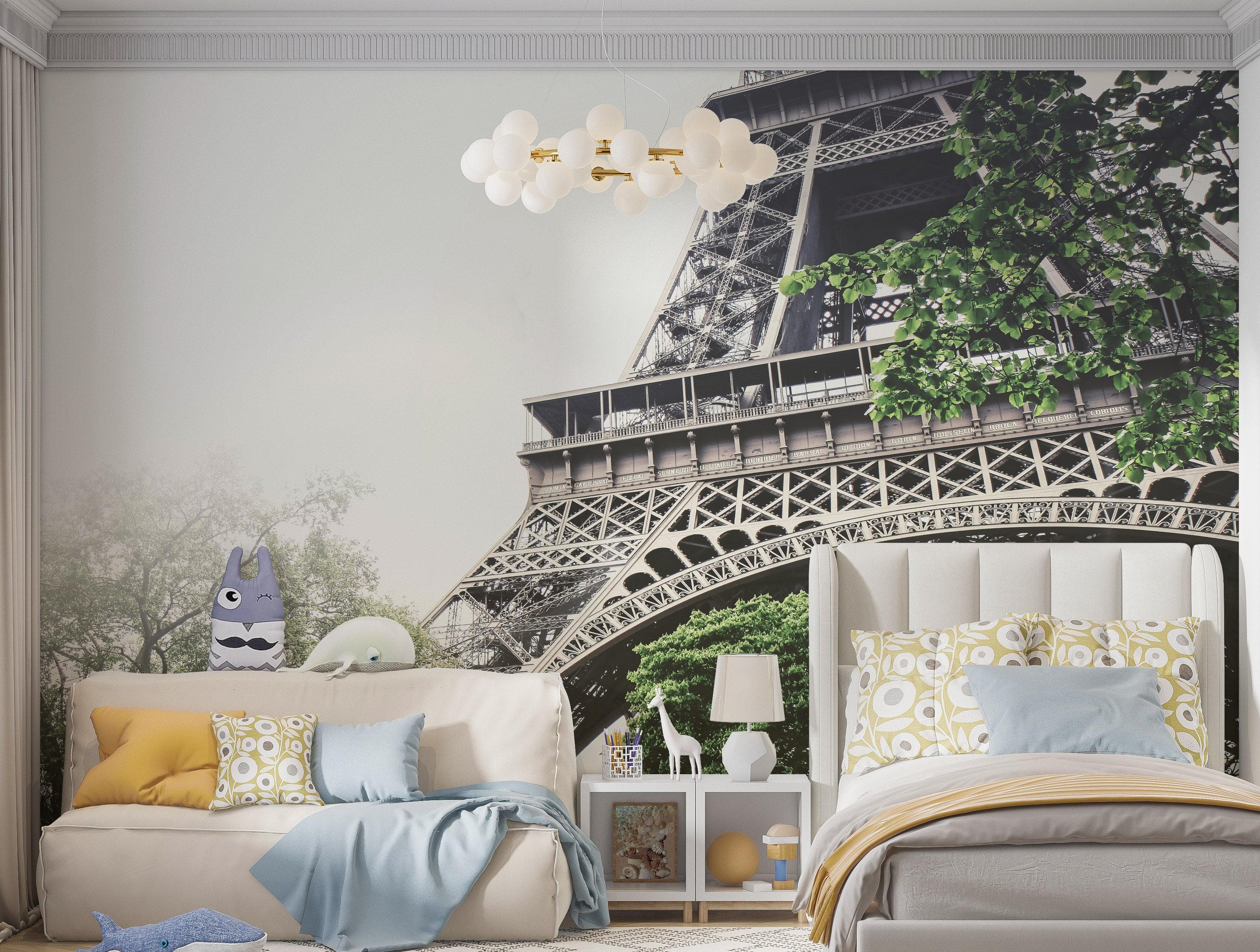 Mural de papel tapiz de la Torre Eiffel despegable y adherible. Vista en ángulo bajo de la Torre Eiffel, París, Francia, decoración de estilo vintage europeo. N.º 6427