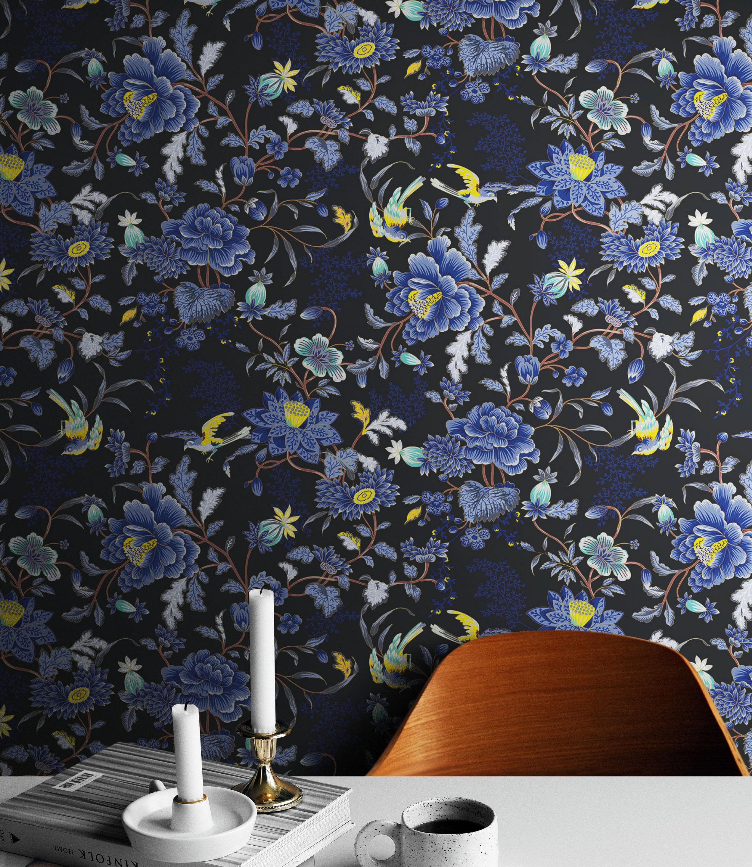 Mural de pared con estampado de flores en color azul y negro. Papel tapiz autoadhesivo con motivos florales botánicos tropicales. N.º 6437