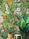 Mural de pared con jardín botánico y vegetación. Ilustración con lápices de colores de papel tapiz despegable y adhesivo de jardín de flores. Fondo de hojas y flores botánicas de selva tropical. #6449