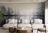 Mural de pared con bosque brumoso. Papel tapiz autoadhesivo con vista al lago y bosque brumoso en gris cálido. N.º 6474