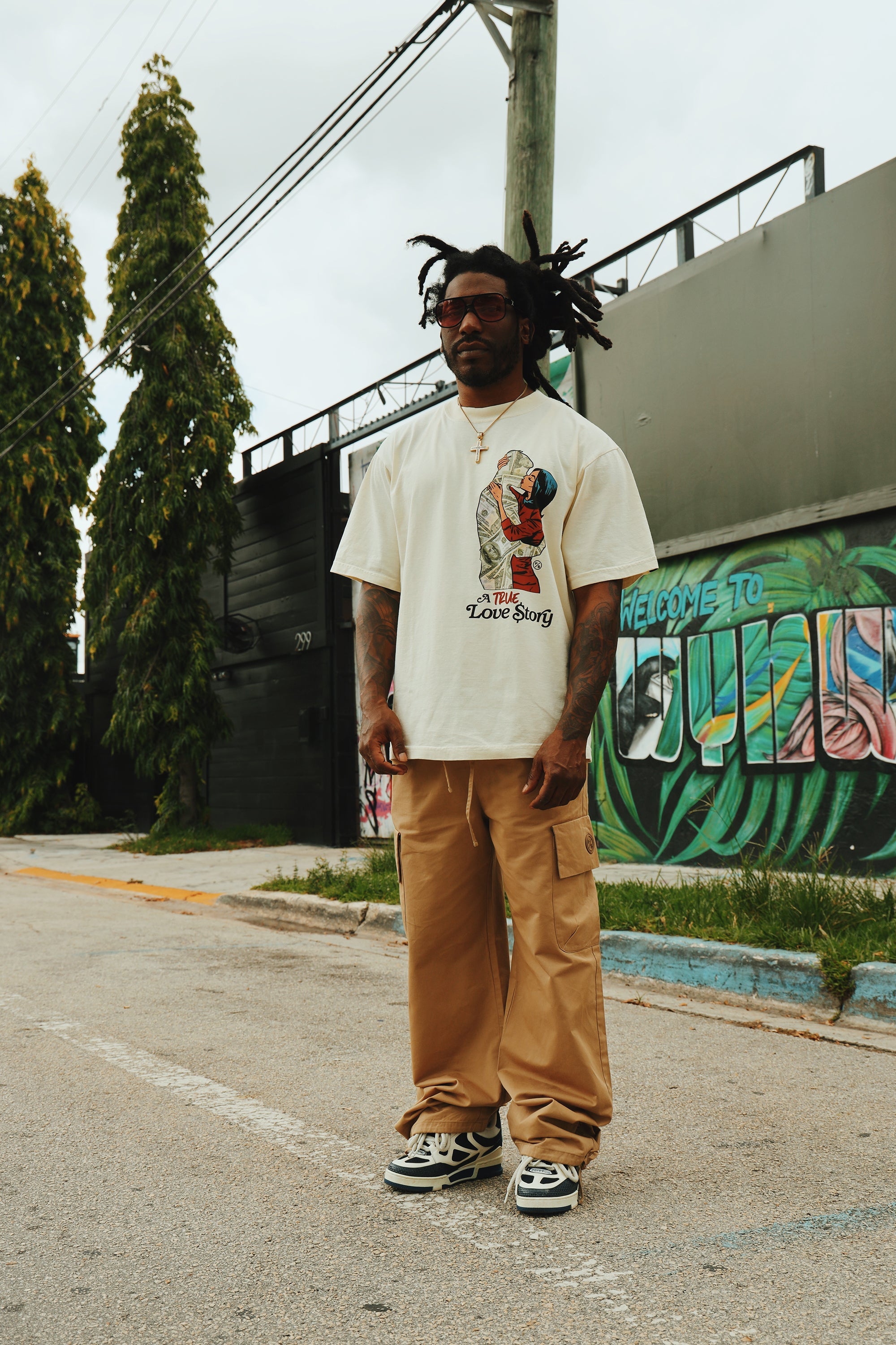Love Story Box Tee Shirt (Cream - Oversize)