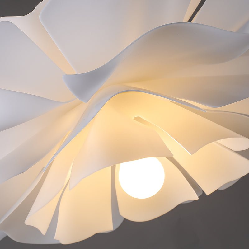 Lámpara colgante de techo LED moderna con forma de flor para sala de estar