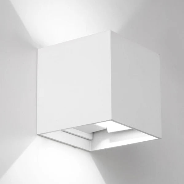 Lámpara de pared LED en forma de cubo de aluminio impermeable para exteriores en blanco y negro para jardín