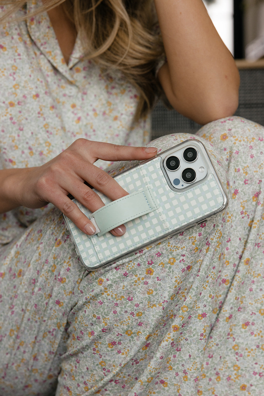 Seaside Picnic Phone Case