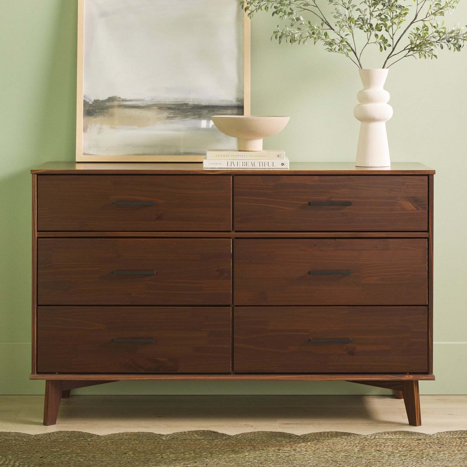 Cómoda moderna Sloane de madera maciza con 6 cajones y tiradores de metal