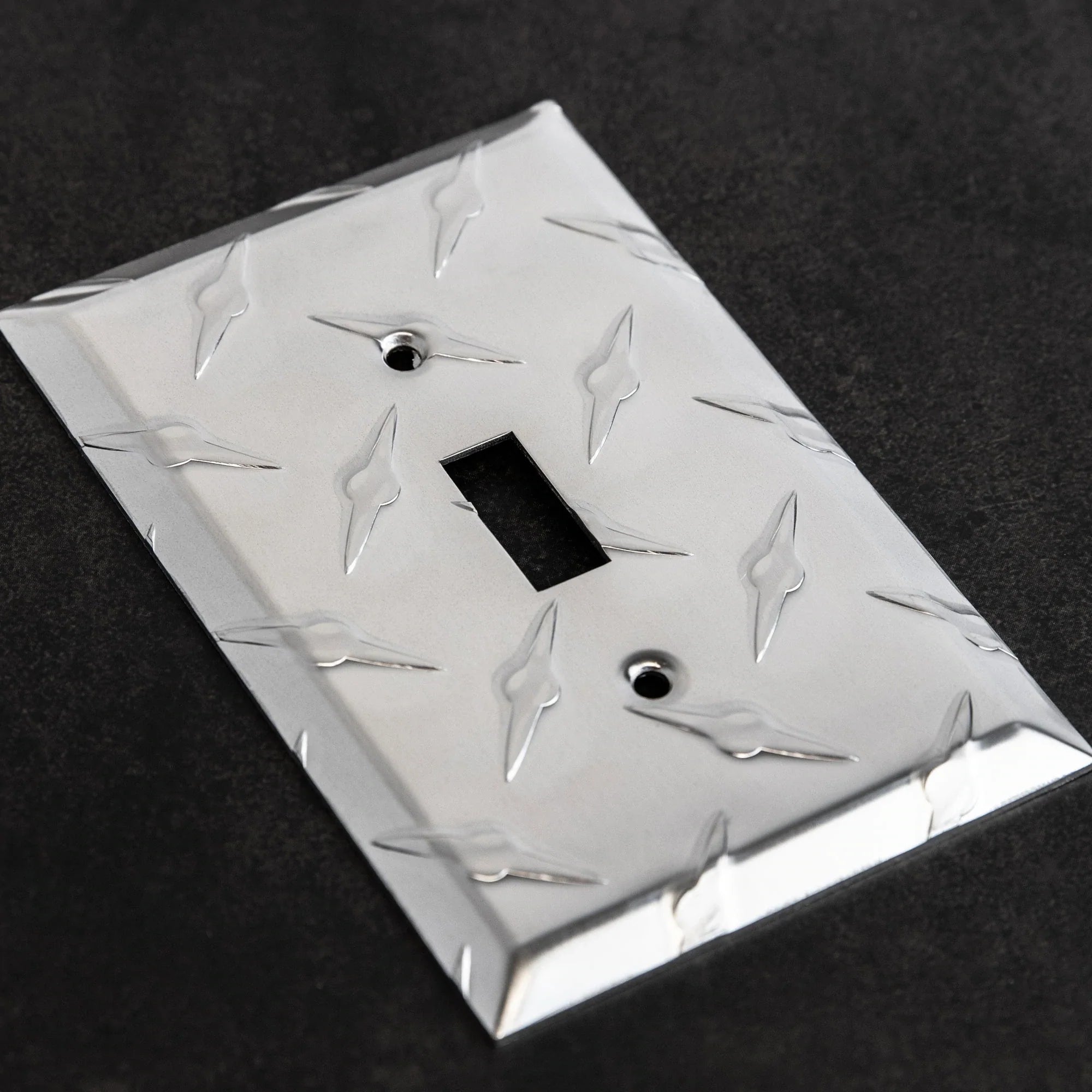 Diamond Plate Aluminum - 3 Rocker Wallplate