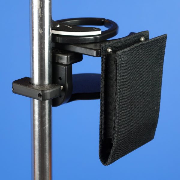 Combo de teléfono y portavasos ajustable | A0015BR