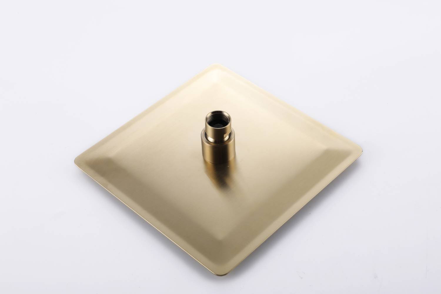 Juego de ducha de lujo de tres funciones en oro cepillado con ducha de mano y caño de bañera