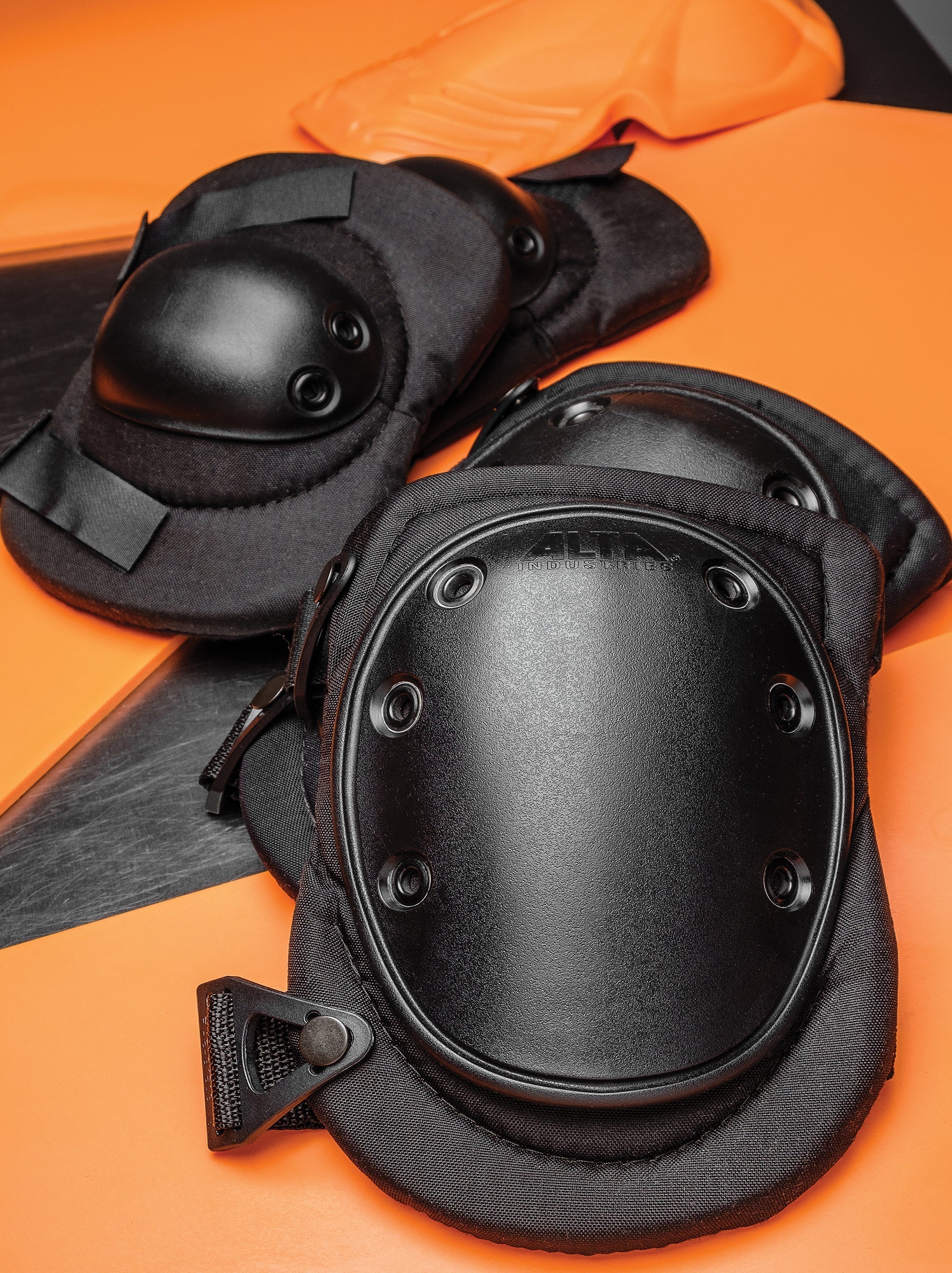 AltaFLEX ShockGUARD Tactical Elbow Pads with D3O