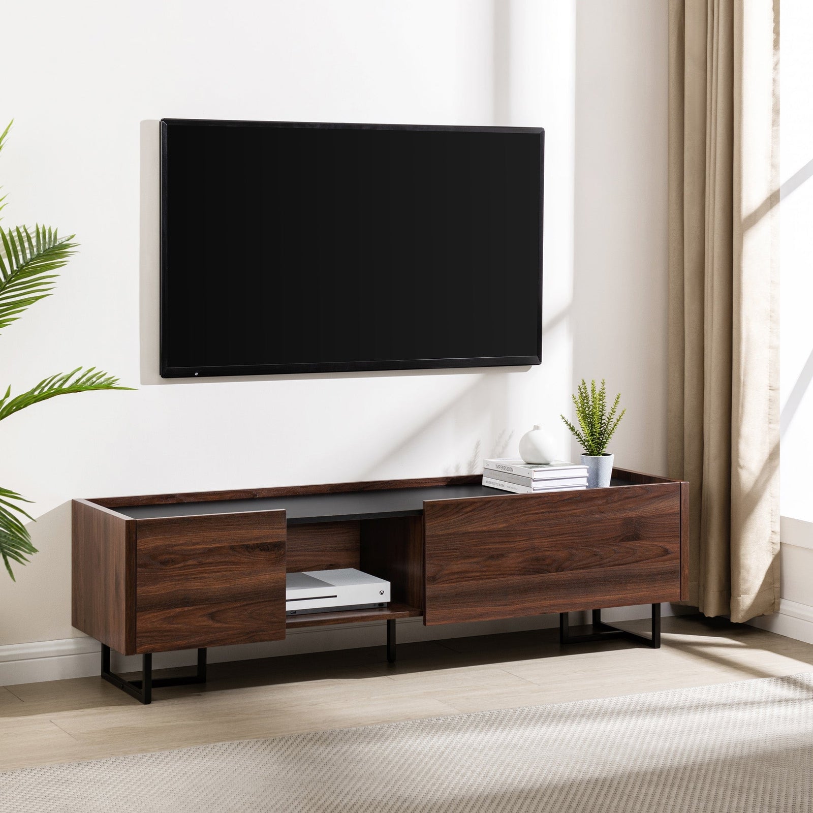Consola multimedia minimalista Arwin
