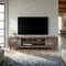 Mueble de TV rústico de 70" con puerta de granero