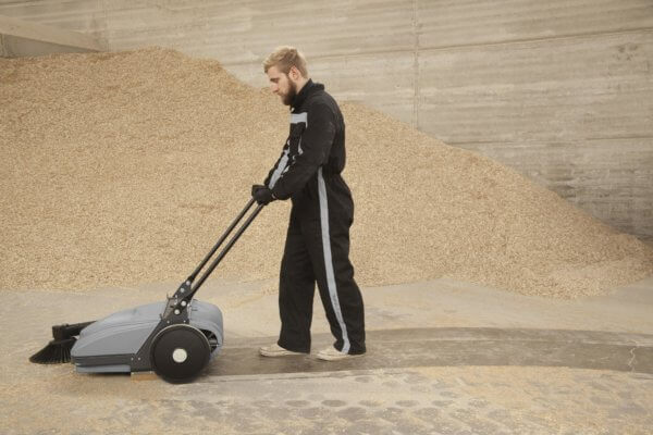 Bissell DFS29 Walk-Behind Dsut Control Manual Sweeping Machine