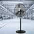 Ventilador de pedestal de alta velocidad BILT HARD de 24": 6450 CFM, 3 velocidades, ventilador industrial de pie para trabajo pesado 