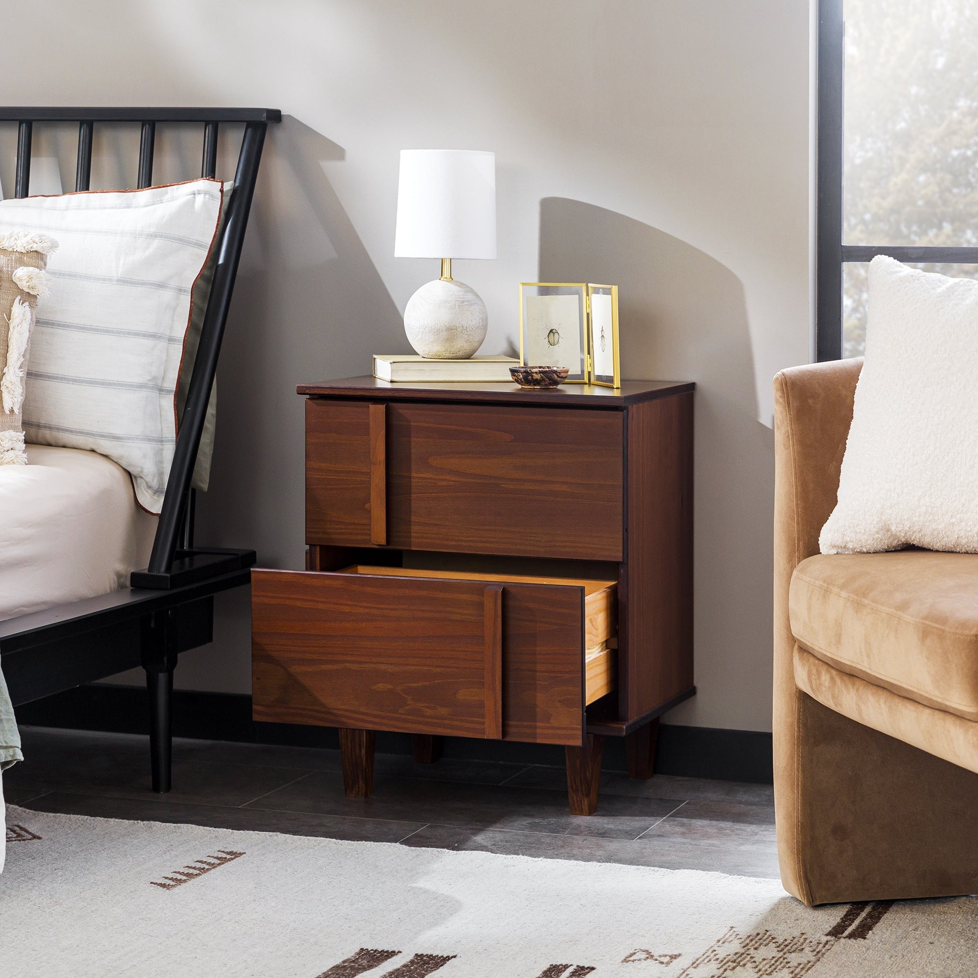 Mesita de noche moderna de madera maciza Bronx